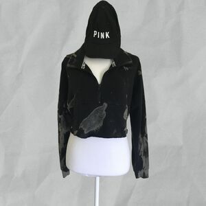 PINK Victoria's Secret Women Sweatshirt  Fleece Black Size SM and Cap Logo PINK
